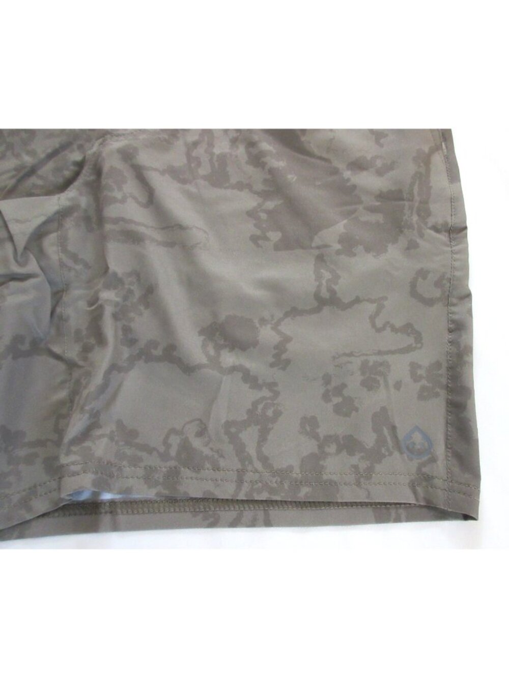 Tasc Performance Men's Recess 8 inch lined shorts Driftwood Marble Size Large - Picture 3 of 6